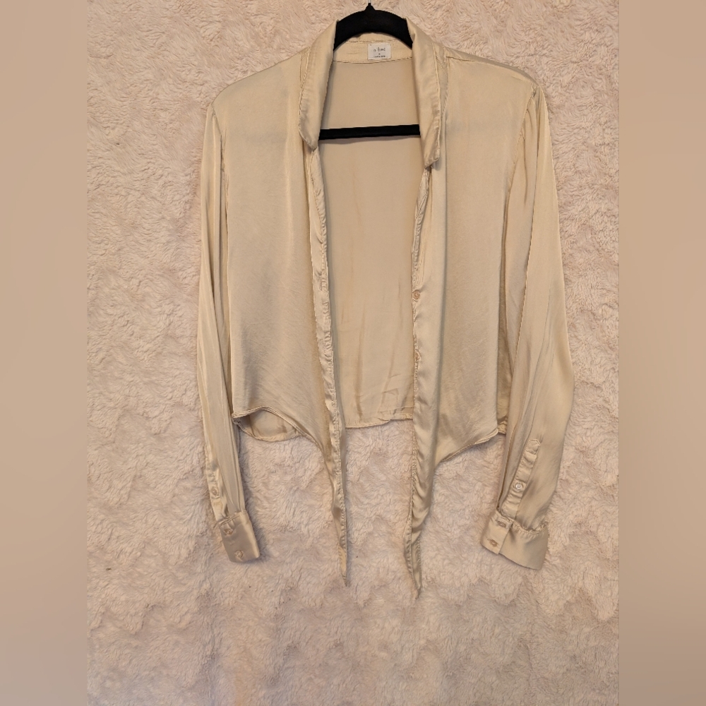 Aritzia Wilfred Cream Satin Tie-Front Blouse - Picture 4 of 6